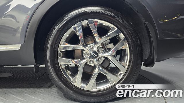 Kia Sorento Diesel 2.2 2WD Marster 2020 — фото 27