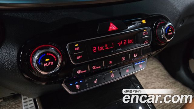 Kia Sorento Diesel 2.2 2WD Marster 2020 — фото 35