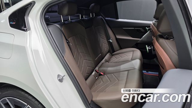 BMW 5 Series (G60) 520i M Sport 2026 — фото 11