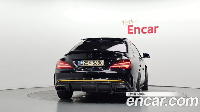 Mercedes-Benz CLA-Class (C117) CLA45 AMG 4MATIC 50th Edition 2018 — фото 4