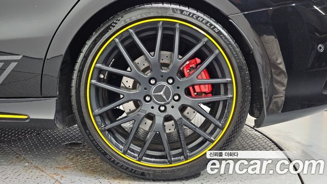 Mercedes-Benz CLA-Class (C117) CLA45 AMG 4MATIC 50th Edition 2018 — фото 21
