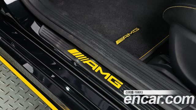 Mercedes-Benz CLA-Class (C117) CLA45 AMG 4MATIC 50th Edition 2018 — фото 38