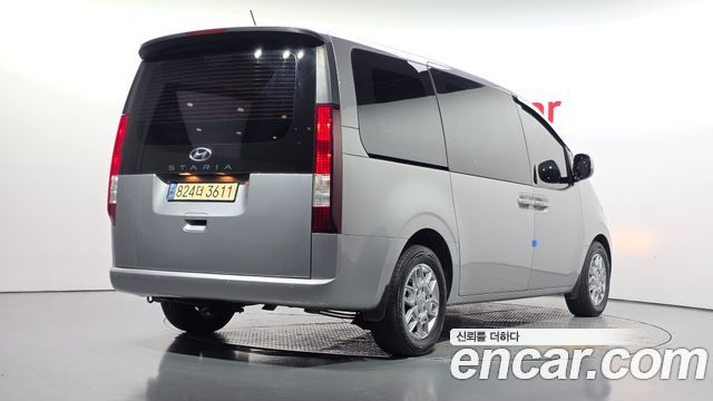 Hyundai Staria Cargo 5-Seater Modern 2022 — фото 2