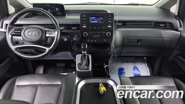 Hyundai Staria Cargo 5-Seater Modern 2022 — фото 7