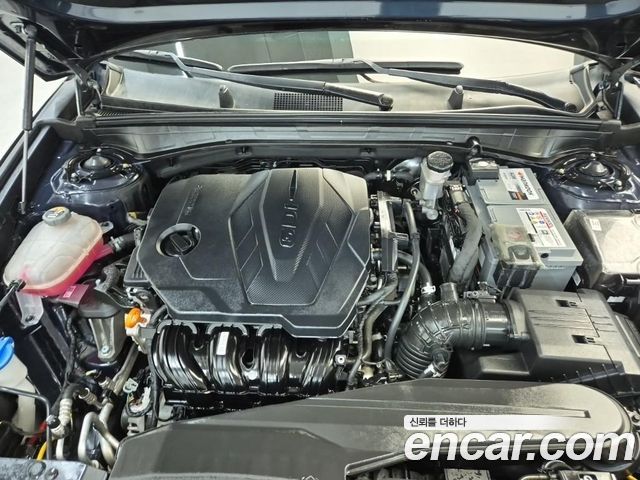 Kia K8 2.5 Gasoline 2WD Signature 2022 — фото 5