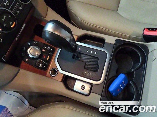 Land Rover Discovery 4 3.0 SDV6 SE 2011 — фото 15