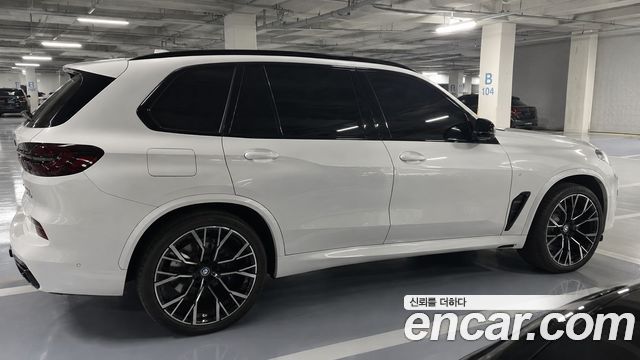 BMW X5M (G05) 4.4 Competition 2023 — фото 3