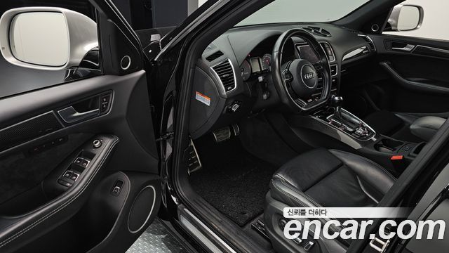 Audi SQ5 3.0 TDI Quattro 8R 2016 — фото 10