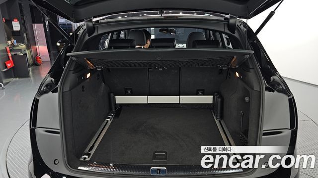 Audi SQ5 3.0 TDI Quattro 8R 2016 — фото 19