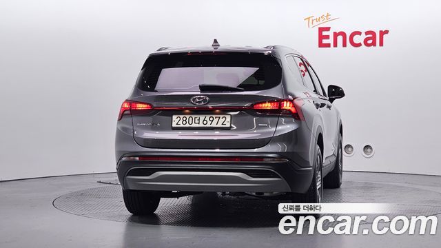 Hyundai Santa Fe Diesel 2.2 4WD Exclusive 2023 — фото 4