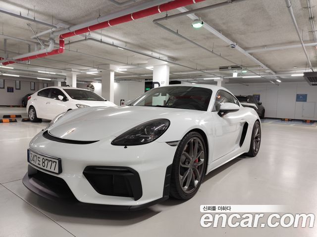 Porsche 718 Cayman 4.0 GT4
