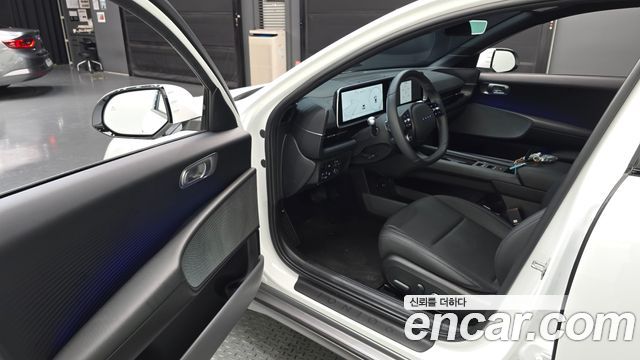 Hyundai Ioniq 6 Long Range AWD Exclusive + 2025 — фото 10