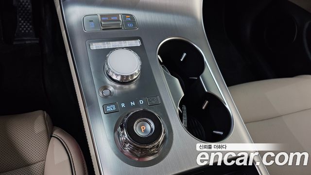 Genesis GV70 2.5T Gasoline 2WD 2026 — фото 9
