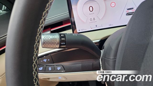 Genesis GV70 2.5T Gasoline 2WD 2026 — фото 17