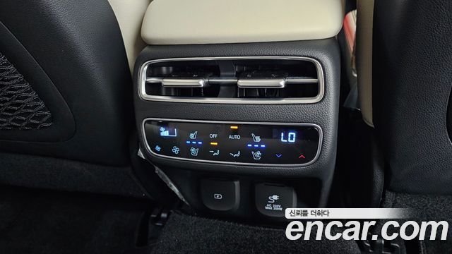 Genesis GV70 2.5T Gasoline 2WD 2026 — фото 19