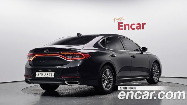 Hyundai Grandeur (IG) 2.4 Premium 2019 — фото 2