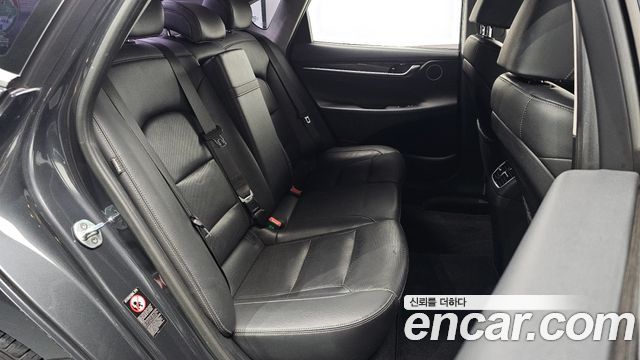 Hyundai Grandeur (IG) 2.4 Premium 2019 — фото 11