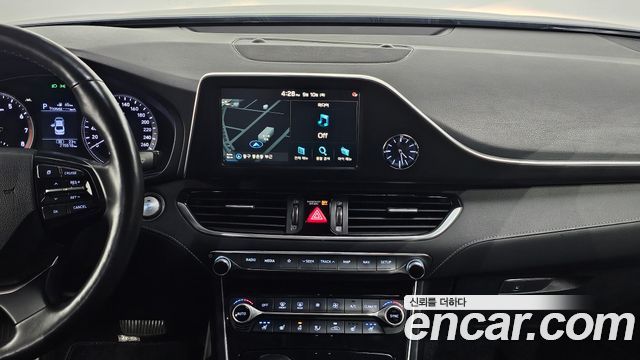 Hyundai Grandeur (IG) 2.4 Premium 2019 — фото 14