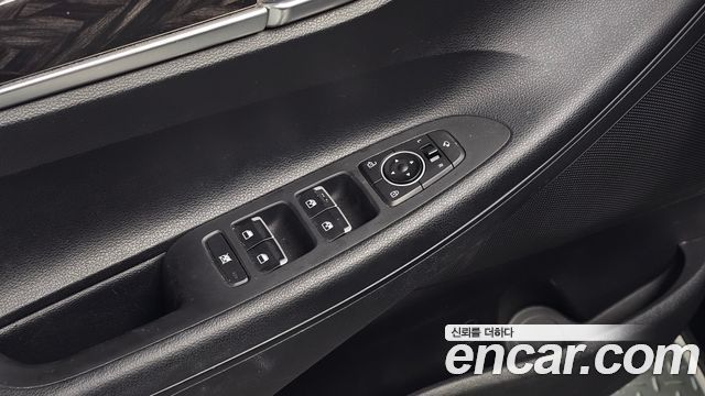 Hyundai Grandeur (IG) 2.4 Premium 2019 — фото 18