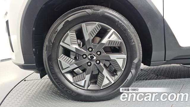 KG Mobility (SsangYong) Torres EVX E5 2024 — фото 5