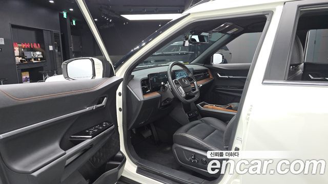 KG Mobility (SsangYong) Torres EVX E5 2024 — фото 10