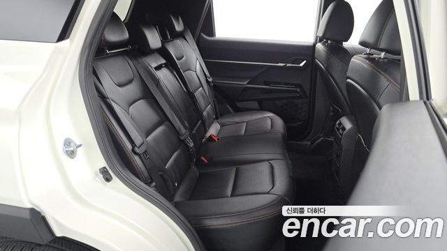 KG Mobility (SsangYong) Torres EVX E5 2024 — фото 11