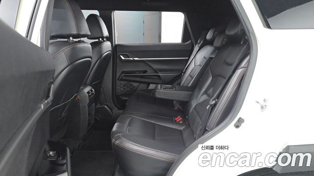 KG Mobility (SsangYong) Torres EVX E5 2024 — фото 12