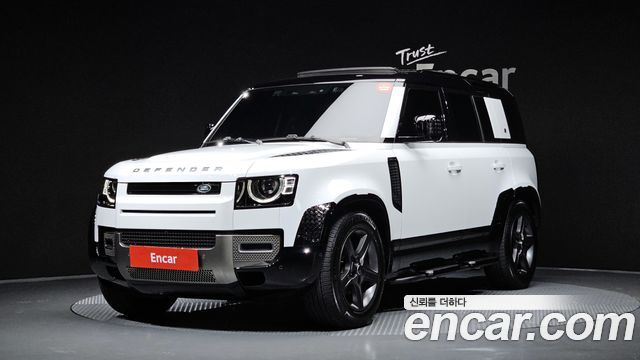 Land Rover Defender (L663) 110 P300 X-Dynamic SE