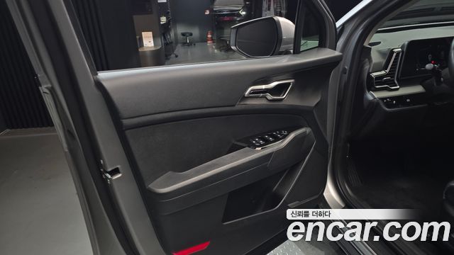 Kia Sportage (V) Diesel 2.0 2WD Prestige 2022 — фото 24