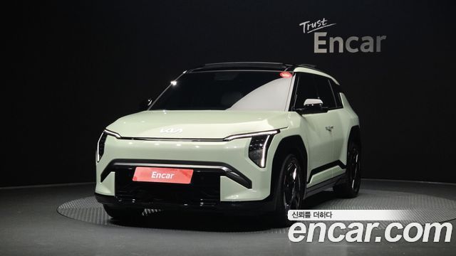 Kia EV3 Standard 2WD GT Line 2025 — фото 1