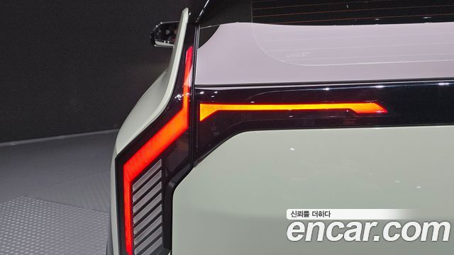 Kia EV3 Standard 2WD GT Line 2025 — фото 29