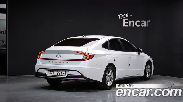 Hyundai Sonata (DN8) 2.0 LPG(rental car) Style 2020 — фото 2