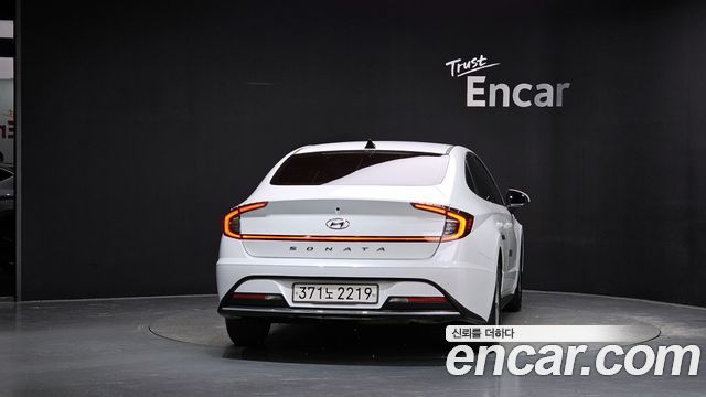 Hyundai Sonata (DN8) 2.0 LPG(rental car) Style 2020 — фото 4
