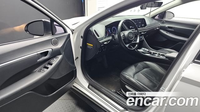 Hyundai Sonata (DN8) 2.0 LPG(rental car) Style 2020 — фото 10