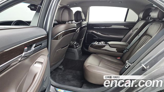Genesis EQ900 3.8 GDI AWD Luxury 2016 — фото 12