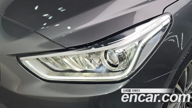 Genesis EQ900 3.8 GDI AWD Luxury 2016 — фото 22