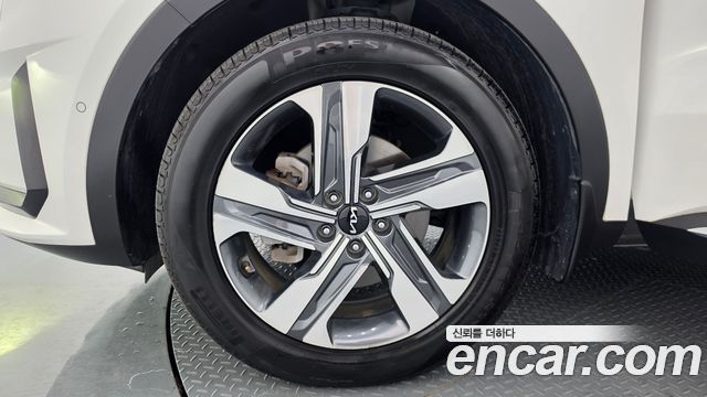 Kia Sorento (IV) HEV 1.6 2WD Gravity 2023 — фото 5