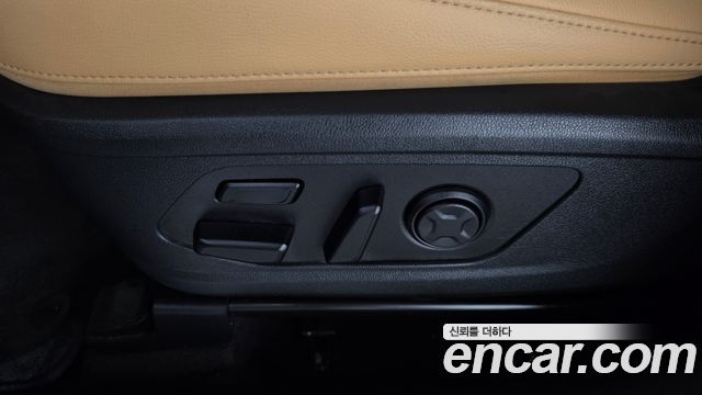Kia Sorento (IV) HEV 1.6 2WD Gravity 2023 — фото 31