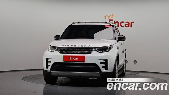 Land Rover Discovery 5 3.0 TD6 HSE Luxury 2018 — фото 3