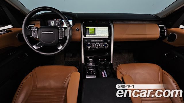 Land Rover Discovery 5 3.0 TD6 HSE Luxury 2018 — фото 7
