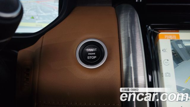 Land Rover Discovery 5 3.0 TD6 HSE Luxury 2018 — фото 36