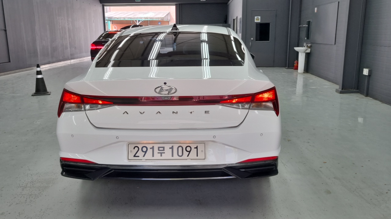Hyundai Avante (CN7) 1.6 Modern 2023 — фото 4