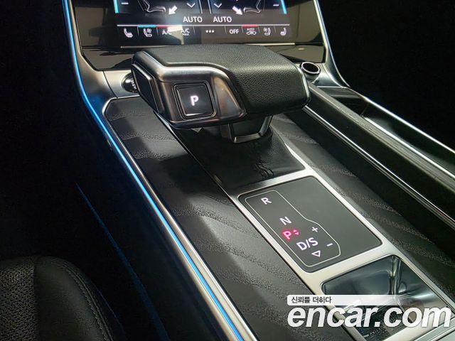 Audi A6 (C8) 45 TFSI Premium 2023 — фото 8