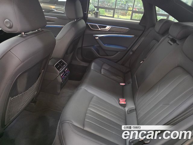 Audi A6 (C8) 45 TFSI Premium 2023 — фото 15