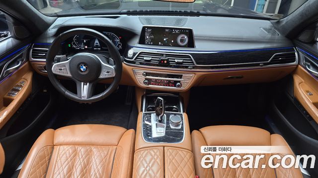 BMW 7 Series (G11) 745Le iPerformance M Sport 2021 — фото 7