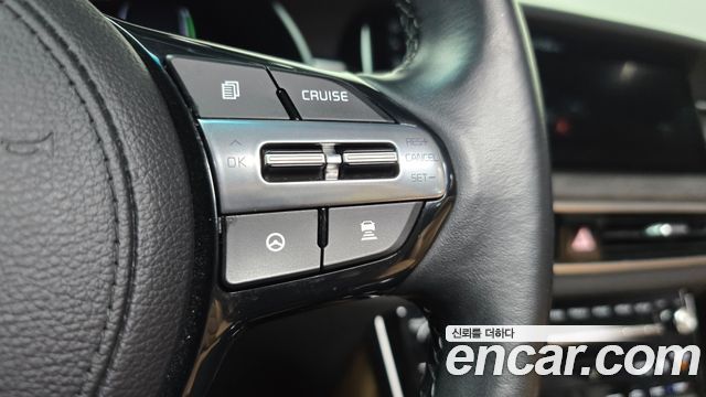 Kia K7 Premier Hybrid Noblesse 2021 — фото 32