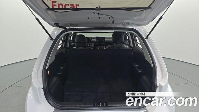 Hyundai Casper Van Smart 2023 — фото 16