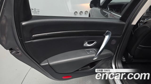 Renault Korea SM7 Nova LE 2015 — фото 25