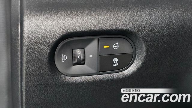 Hyundai Casper The Essential Light 2024 — фото 13