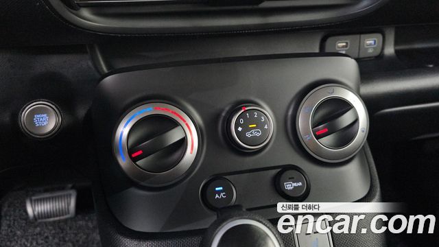 Hyundai Casper The Essential Light 2024 — фото 19